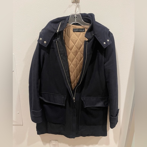 Zara coat - Picture 1 of 4